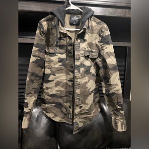 Hollister jacket size small